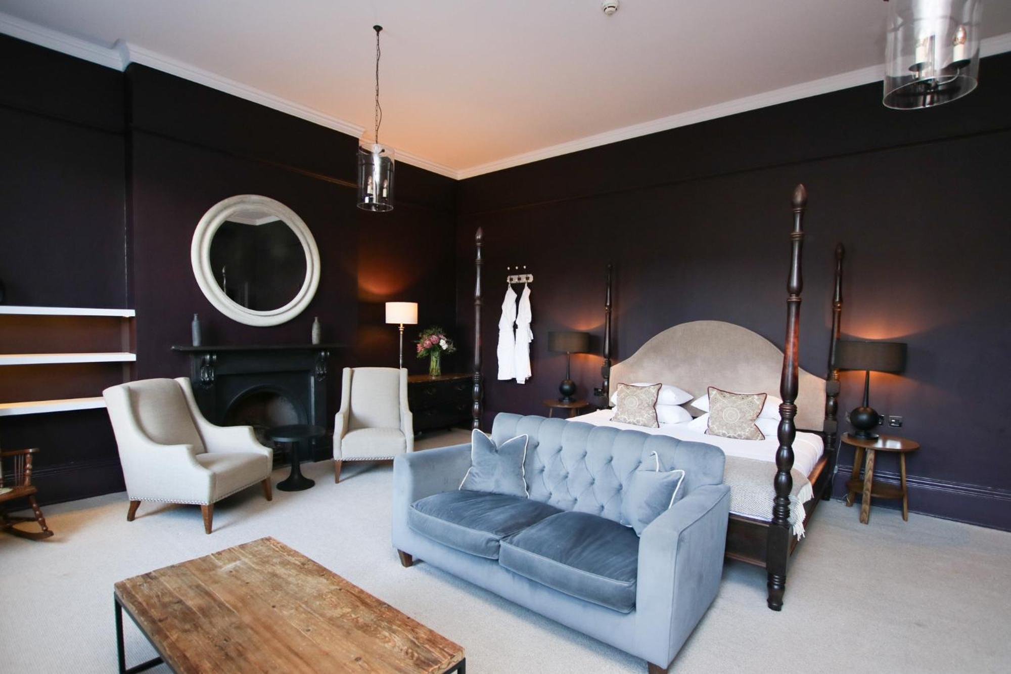 Kings Head Hotel سيرنسيستر المظهر الخارجي الصورة